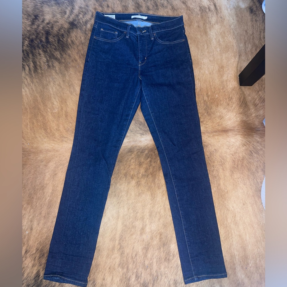 Levi 311 Shaping Skinny Women
